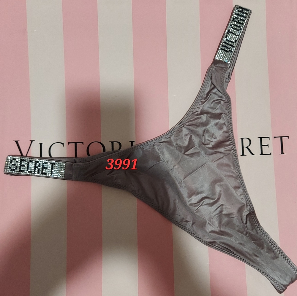 3 Victoria secret Bombshell Strap Thong size XL NWT - Picture 2 of 9